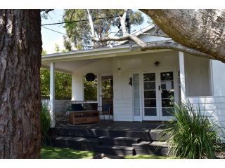 Discover Booker Bay - Central Coast Family Getaway Guest house, Booker Bay - 2