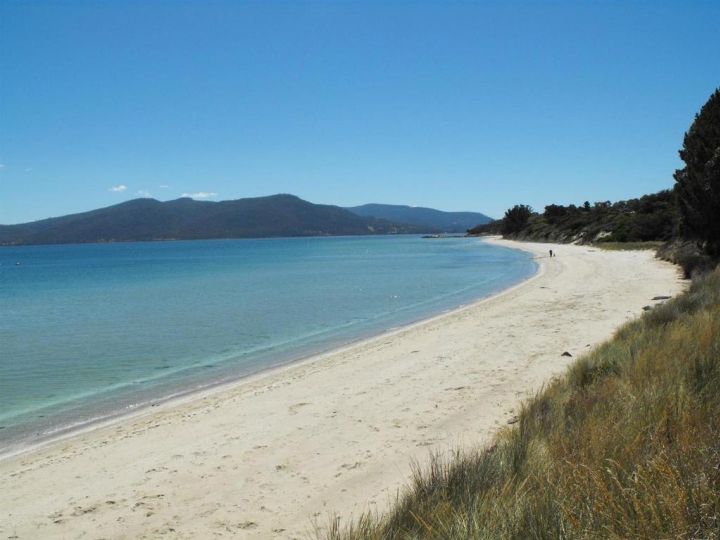 Discover Bruny Island Holiday Accommodation Guest house, Alonnah - imaginea 1