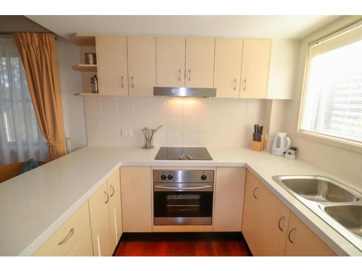 Dollarbird TreeTops Townhouse 511 Guest house, Cams Wharf - imaginea 7