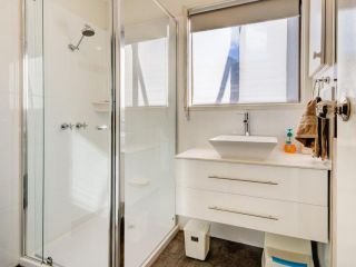 Dom's Place Guest house, Cape Woolamai - 5