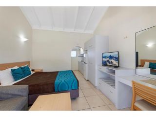 Don Pancho Beach Resort Apartment, Bargara - 3