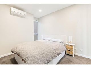 Doncaster East Property Apartment, Victoria - 5