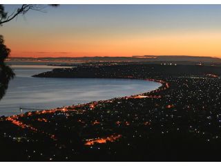 Dream Views at Arthurs Seat B & B Bed and breakfast, Victoria - 2