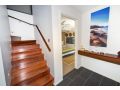 DRIFTWOOD, CONTEMPORARY TOWNHOUSE WITH DUAL OCEAN VIEWS Villa, Boat Harbour - thumb 17