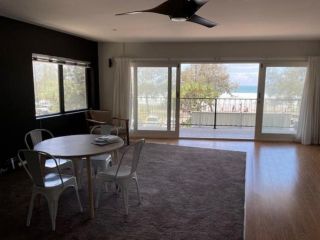 Driftwood Oceanfront Apartments - Coastal Letting Apartment, Gold Coast - 4