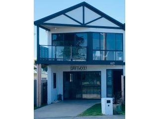 Driftwood Townhouse - Waterfront-Central Location Guest house, Lakes Entrance - 4