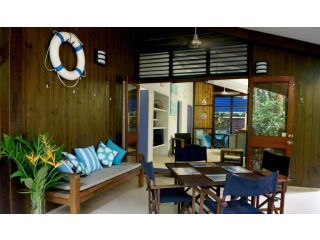 Driftwood Guest house, Mission Beach - 2