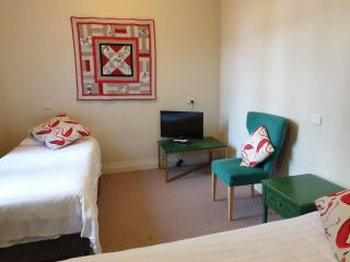 Drummond House, Royal Far West Guest house, Sydney - 1