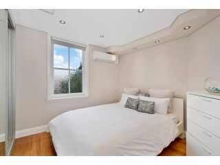 DUDL3C - Lovely Modern Coogee Apartment Apartment, Sydney - 4