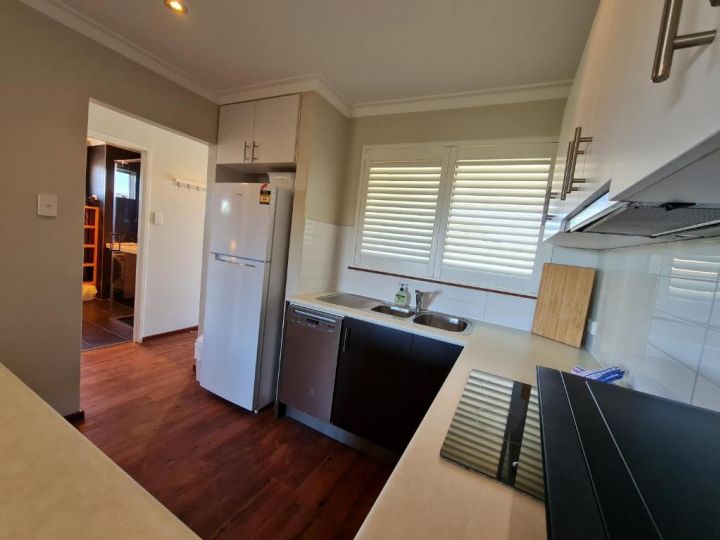 Summer Breeze - Holiday or Business Accommodation Apartment, Perth - imaginea 11