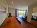 Summer Breeze - Holiday or Business Accommodation Apartment, Perth - thumb 16