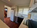 Summer Breeze - Holiday or Business Accommodation Apartment, Perth - thumb 11