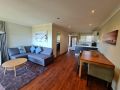 Summer Breeze - Holiday or Business Accommodation Apartment, Perth - thumb 15