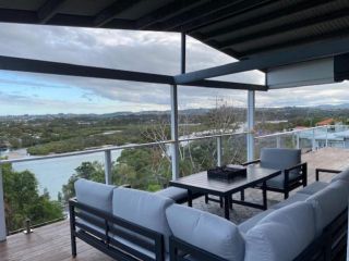 BIRDS EYE VIEW PANORAMA - 180 Degree Sea & River Views Guest house, Tweed Heads - 4