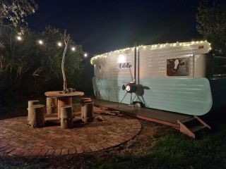 Eddie's Caravan @ VB Campsite, Venus Bay - 2