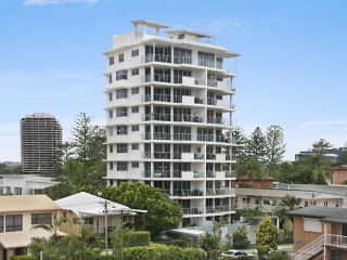 Eden Apartments Unit 901 - Luxury 2 bedroom apartment close to the beach Rainbow Bay Coolangatta Apartment, Gold Coast - 1