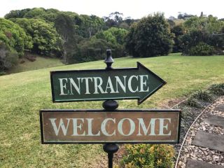 Relaxing retreat at 71 Dillons guest suite Guest house, New South Wales - 4