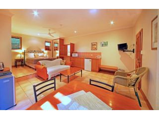 Eden House Retreat Hotel, Yungaburra - 1