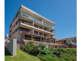 Edgecliffe Unit 4, 4 Esplanade Kings Beach Aparthotel, Caloundra - 1