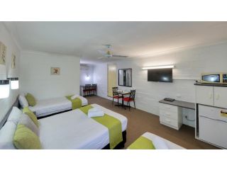 Azalea Motel Hotel, Coonabarabran - 4