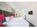 Elegant Harbourside Comfort with Alfresco Patio Apartment, Darwin - thumb 13