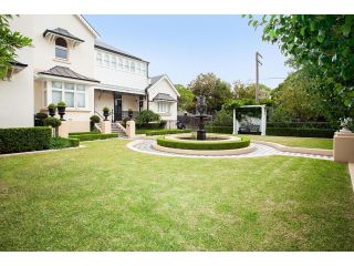Elegant Studio in Grand Manor 20 min From Sydney Apartment, Sydney - 5