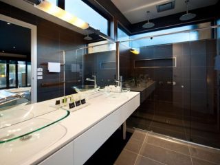 Elira 1 Guest house, Daylesford - 4