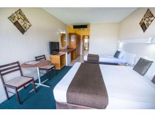 Elkira Court Motel Hotel, Alice Springs - 4