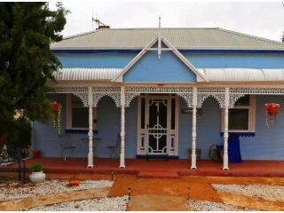 Ella's Place Guest house, Broken Hill - 1