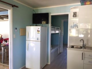 Elouera Units Guest house, Fraser Island - 1