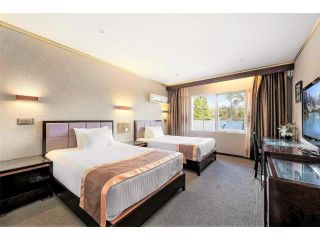 Eltham Gateway Hotel & Conference Centre Hotel, Victoria - 1