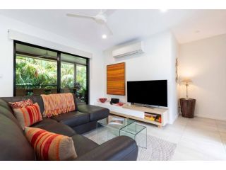 Endless Summer- Ultra stylish 2 Bedroom Villa Villa, Port Douglas - 3