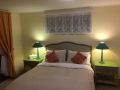 English Gardens - Forest Spa Suite Apartment, Springbrook - thumb 4