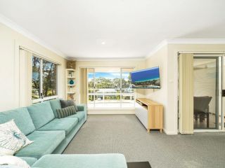 Enjoy Your Box Seat on Orion Beach and Jervis Bay Guest house, Vincentia - 4