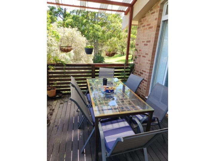 Entertainers Delight - minutes from cafes & shops Guest house, Bateau Bay - imaginea 3