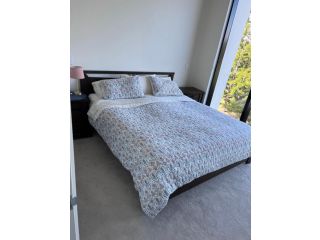 Entire luxury unit at benowa- parking/wifi Apartment, Gold Coast - 3