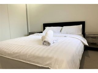 Gladstone House 4 Beds 2 Baths Air-conditioned in City Guest house, Queensland - 1
