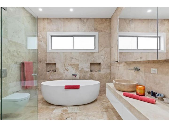 Entire Ultra Modern Luxury Home with Pool Villa, Sydney - imaginea 8