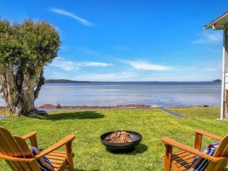 EROWAL BAY BOATHOUSE Erowal Bay 4pm Check Out Sundays except Peak season Guest house, Erowal Bay - 1