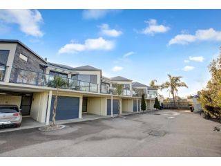 Esplanade Escape Guest house, Lakes Entrance - 5