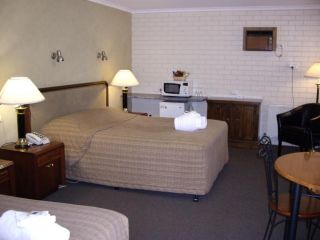 Estelle Kramer Motel Hotel, Armidale - 4