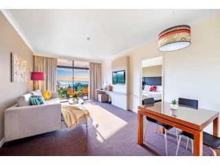 Exclusive Harbourfront Dual Suites with Pool Apartment, Darwin - 5