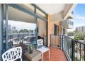Exclusive Resort-style Living with Balcony & Pool Apartment, Darwin - thumb 16