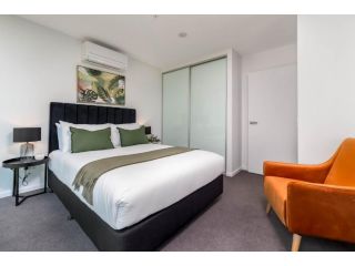 Executive and Modern 2-Bed in Canberra Central Apartment, Canberra - 3