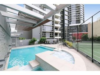Amazing River View - 3 Bedroom Apartment - Brisbane CBD - Netflix - Fast Wifi - Carpark Apartment, Brisbane - 4