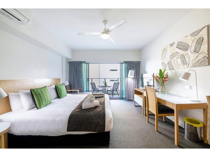 Experience the Best of Darwin from this King Suite Apartment, Darwin - imaginea 12