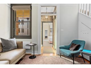 Explore Sydney from a convenient 3 Bedroom Unit Apartment, Sydney - 3