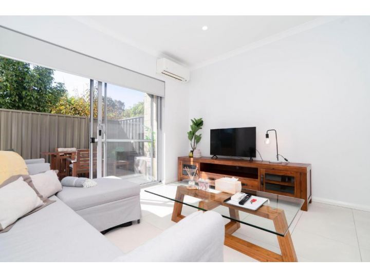 5 First Rate on Fisher 2 bed 2 bath Belmont-Cloverdale Apartment, Perth - imaginea 2