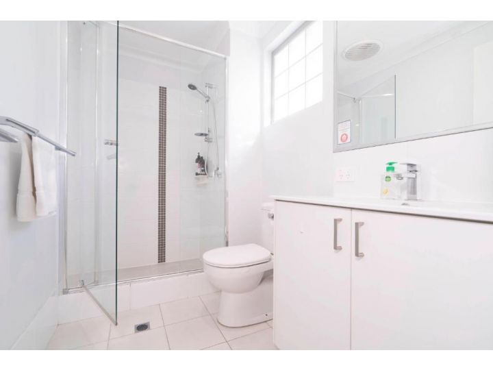 5 First Rate on Fisher 2 bed 2 bath Belmont-Cloverdale Apartment, Perth - imaginea 11