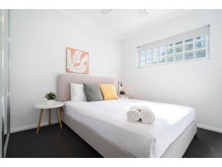 5 First Rate on Fisher 2 bed 2 bath Belmont-Cloverdale Apartment, Perth - 1
